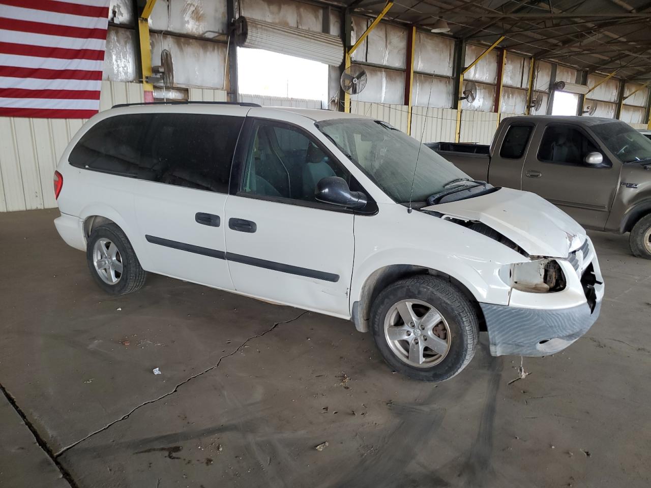2006 Dodge Caravan - Image 4