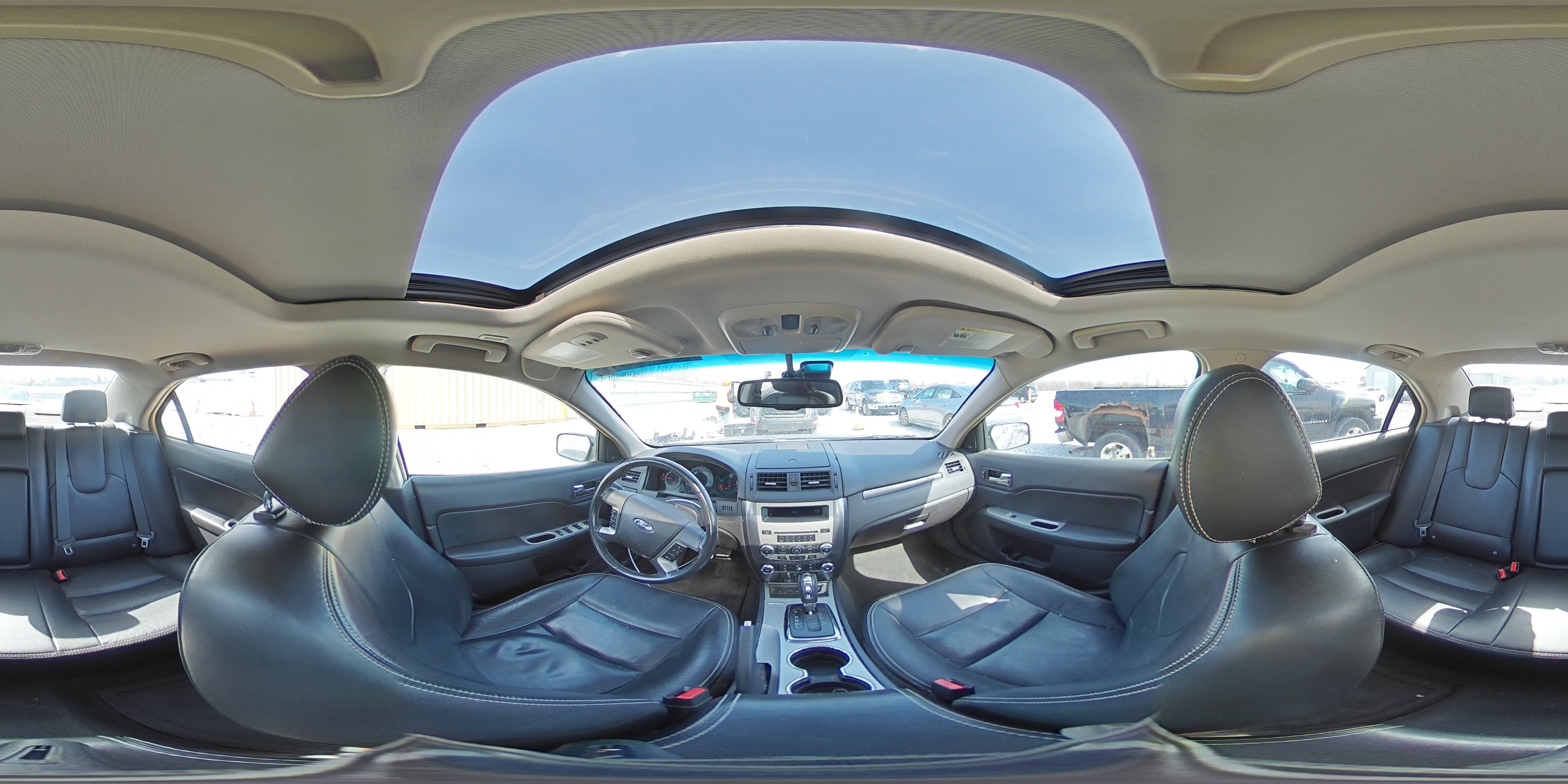 2012 Ford Fusion - Image 12