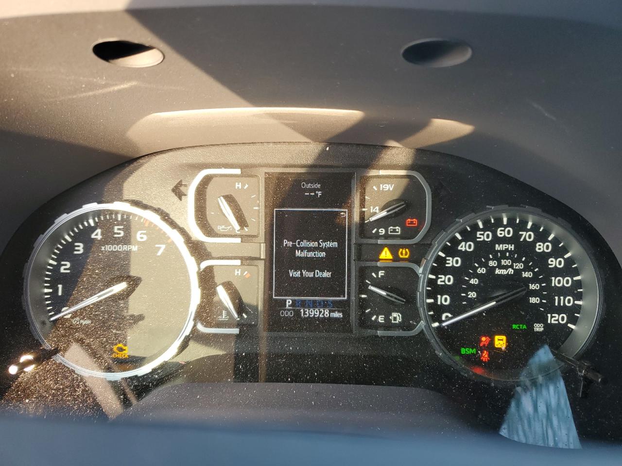 2019 Toyota Tundra - Image 9
