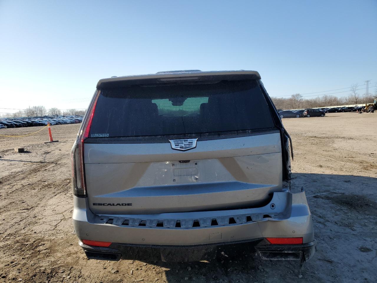 2023 Cadillac Escalade - Image 6