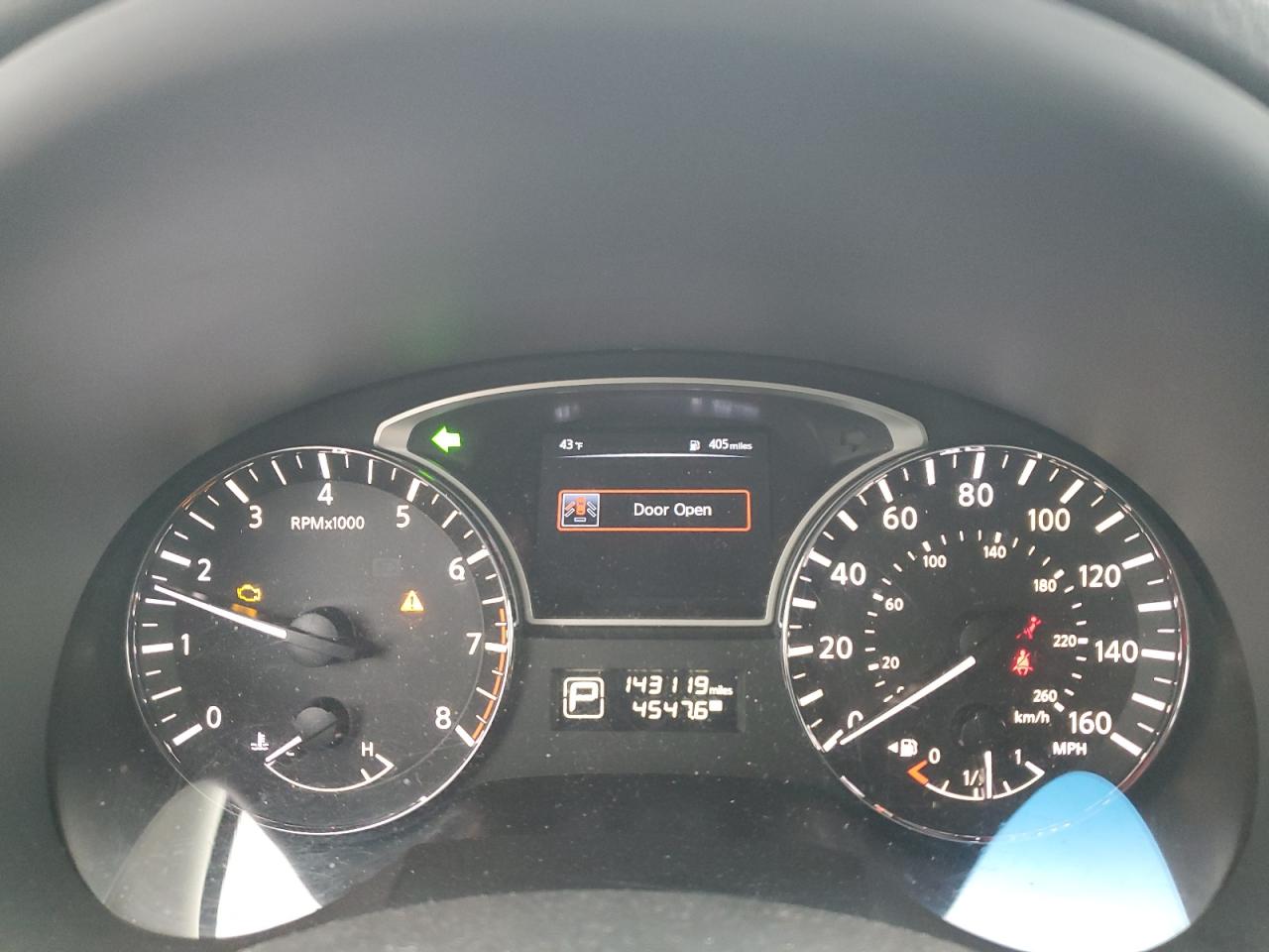 2015 Nissan Altima - Image 9