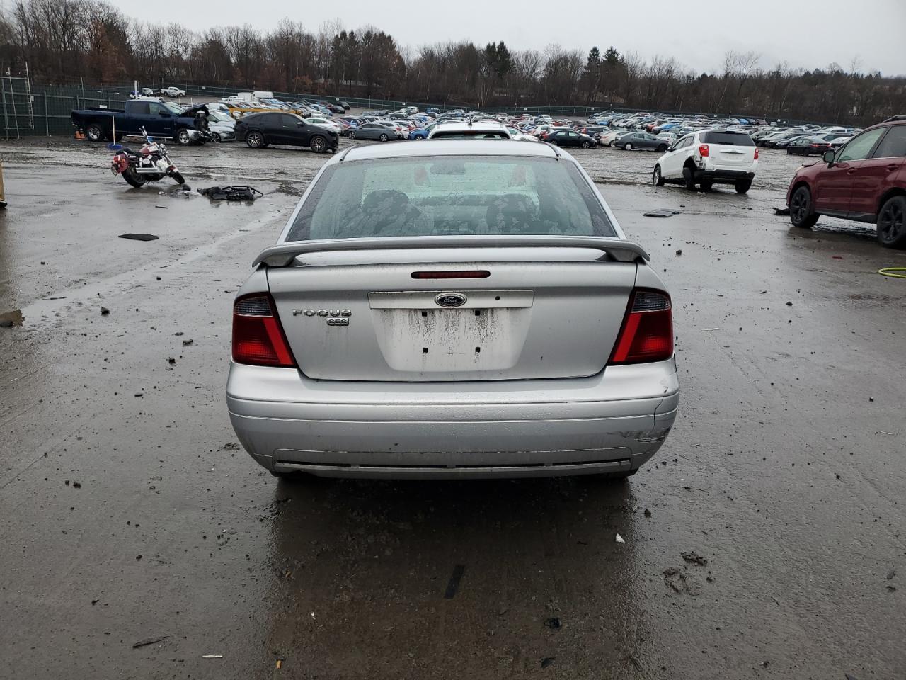 2007 Ford Focus - Image 6