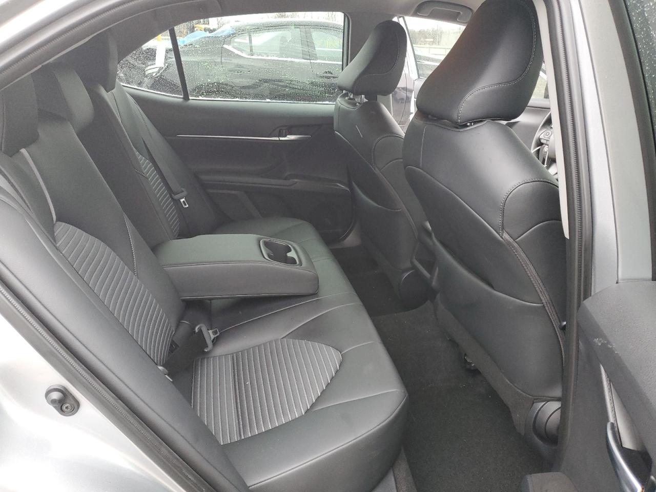 2023 Toyota Camry - Image 10