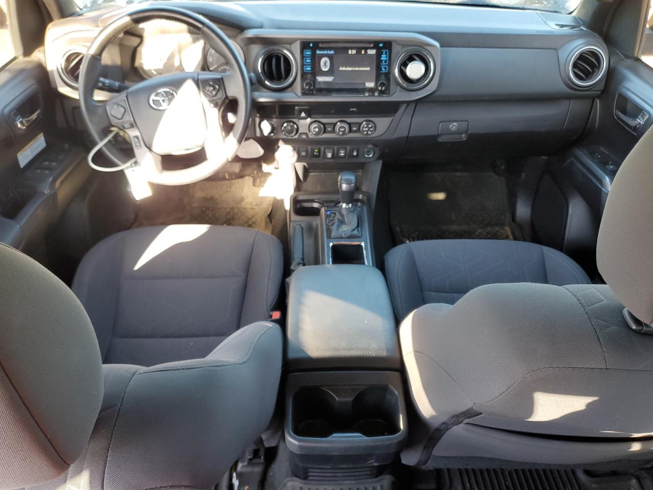 2019 Toyota Tacoma - Image 8