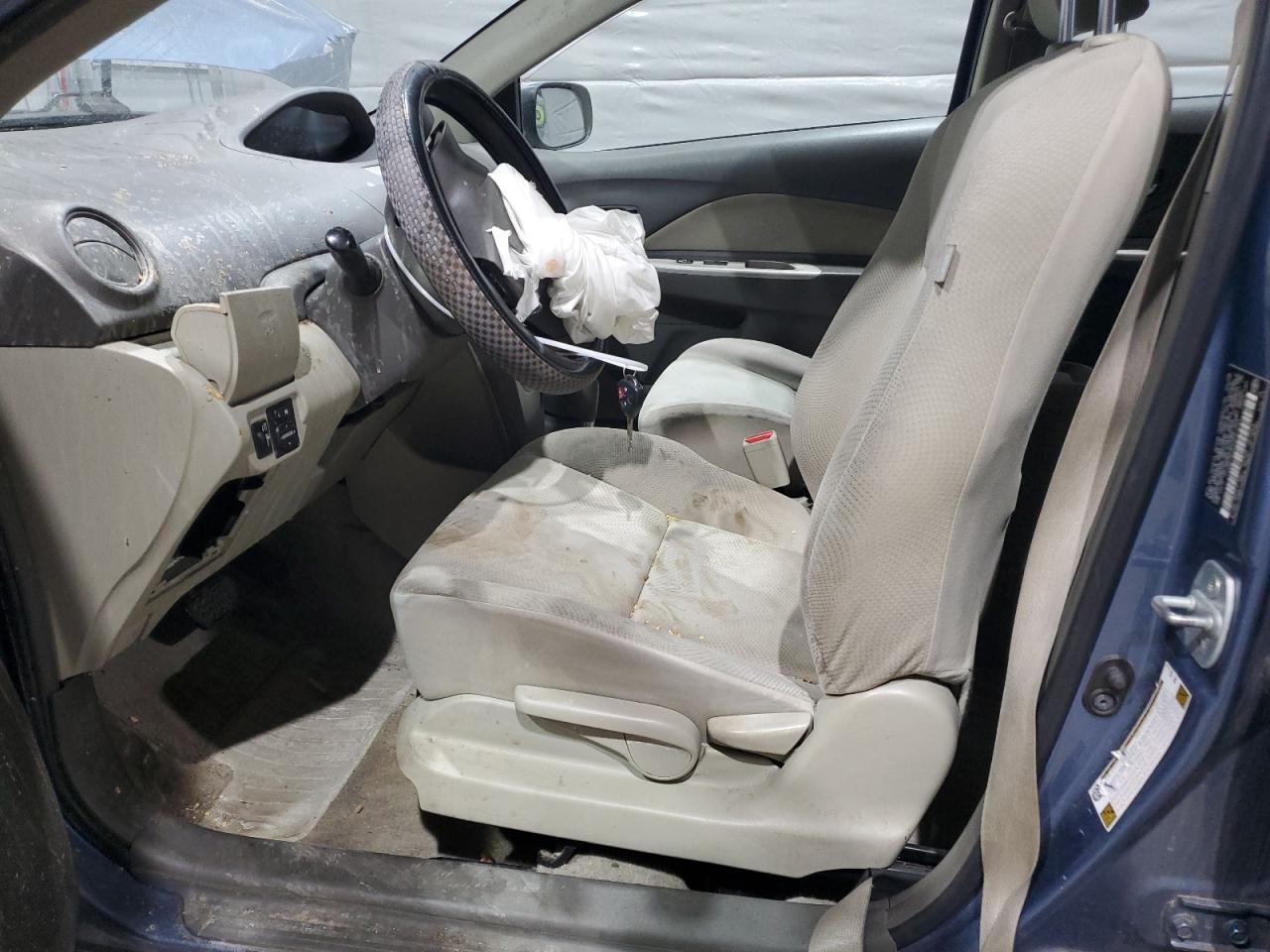 2009 Toyota Yaris - Image 7