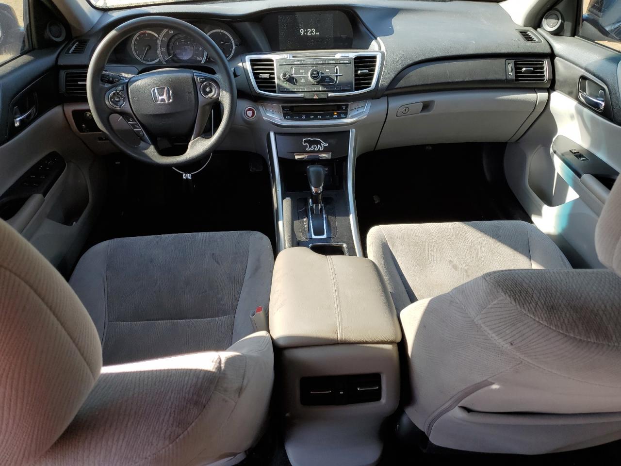 2015 Honda Accord - Image 8