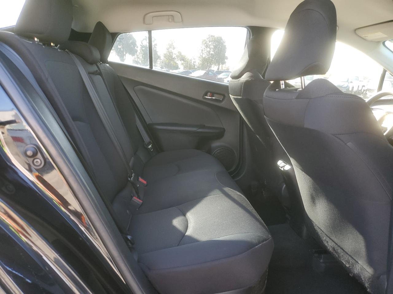 2020 Toyota Prius - Image 10
