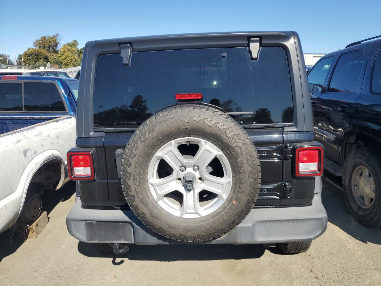 2021 Jeep Wrangler - Image 6