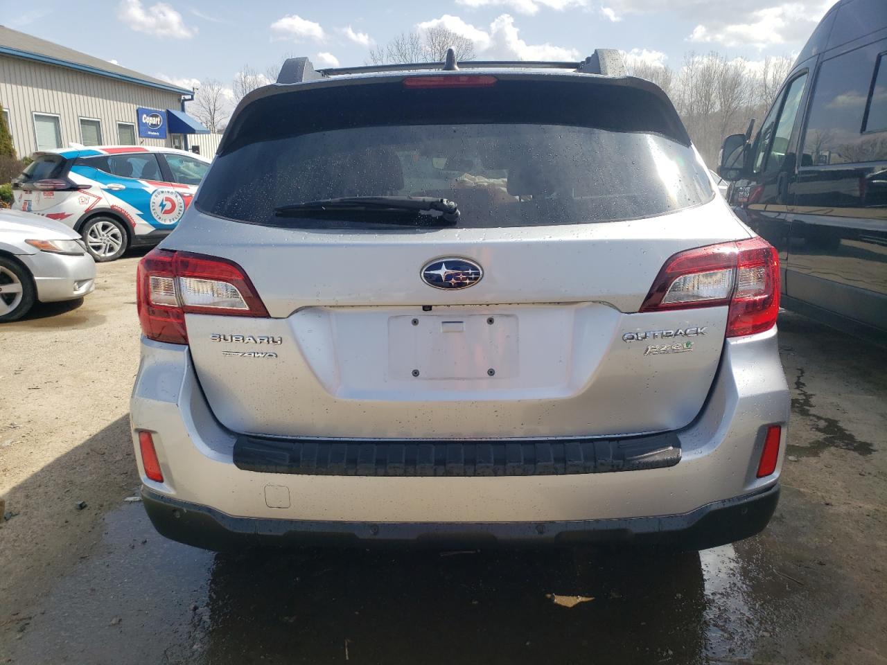 2017 Subaru Outback - Image 6