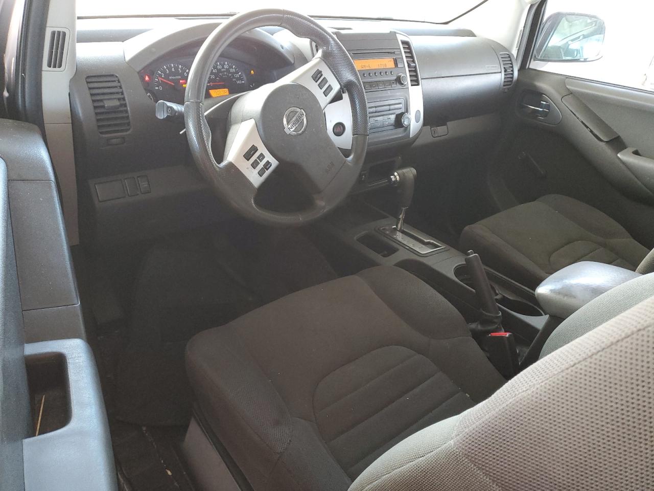2014 Nissan Navara (Frontier) - Image 8