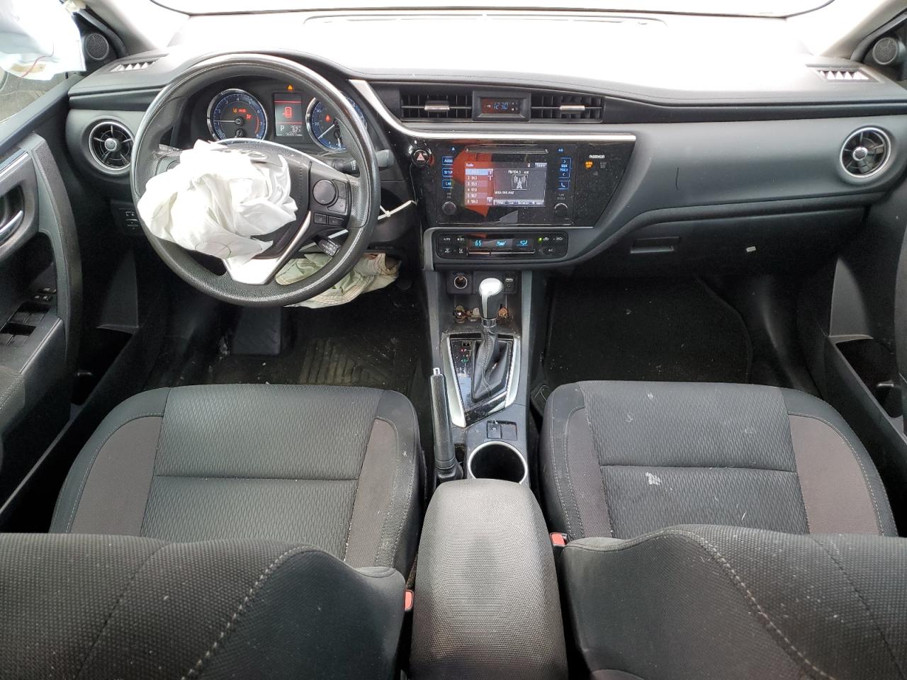 2017 Toyota Corolla - Image 8
