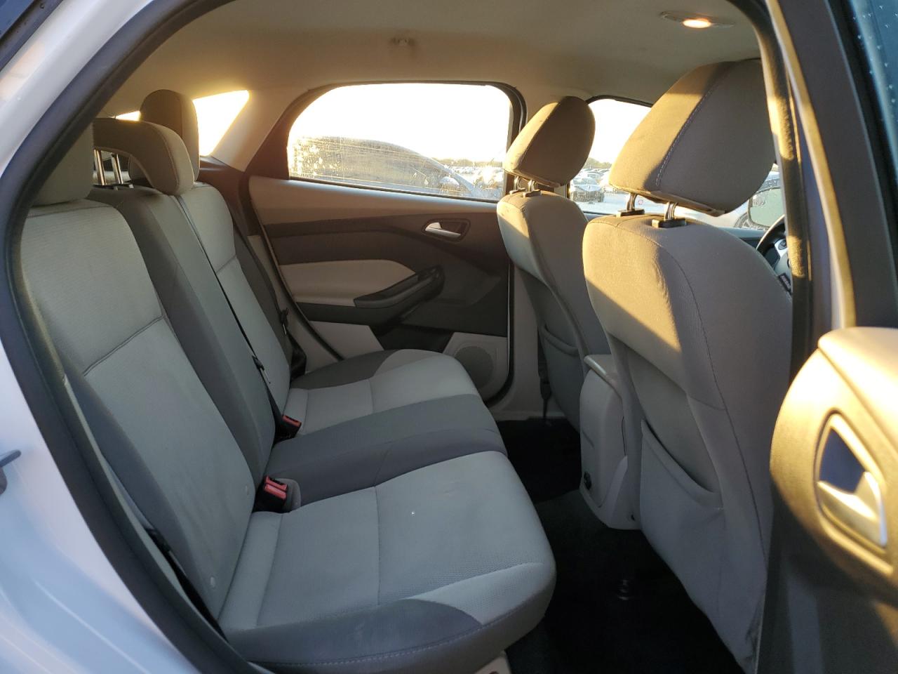 2014 Ford Focus - Image 10