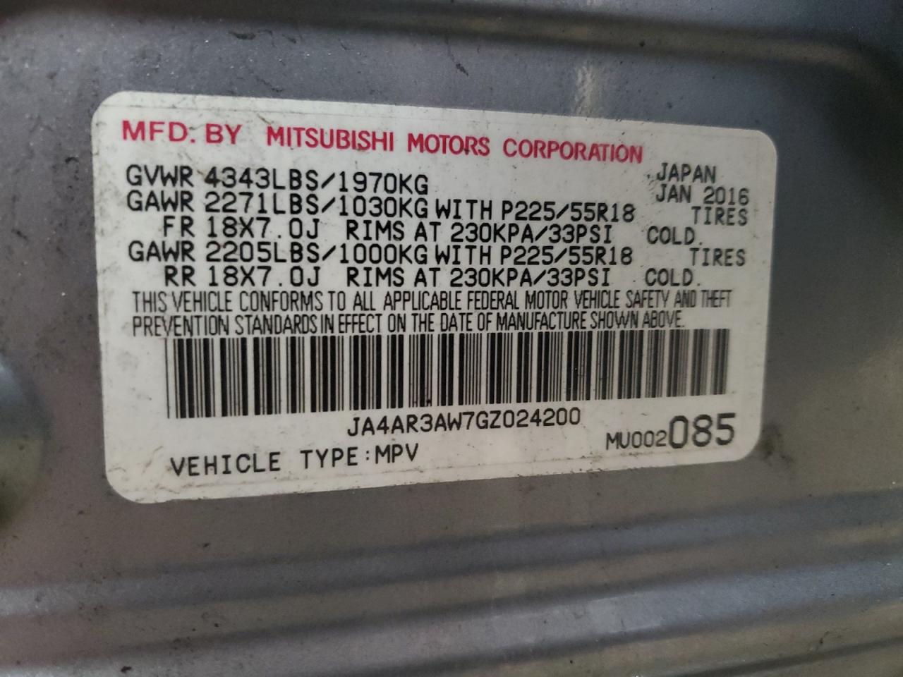 2016 Mitsubishi Outlander - Image 14