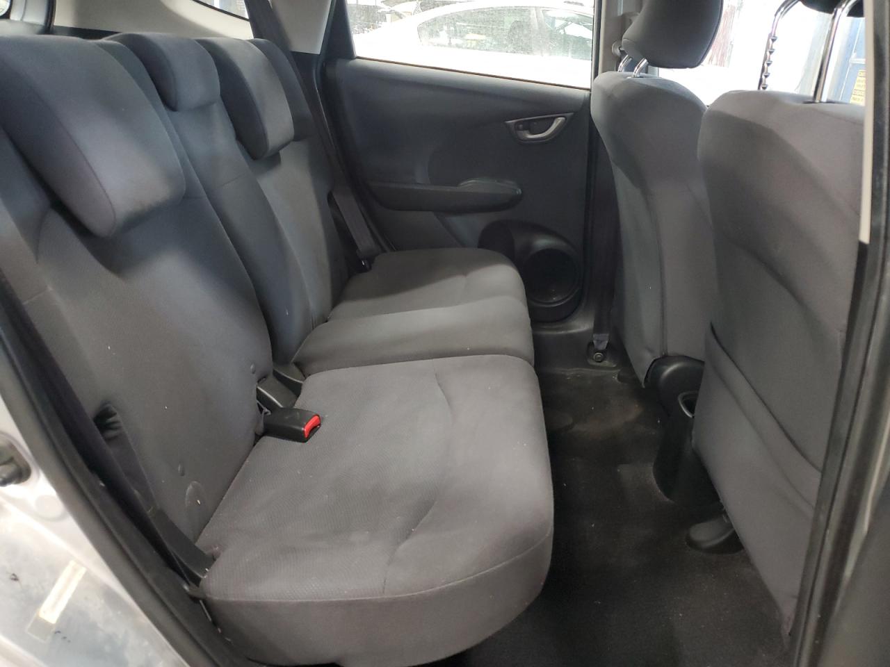 2013 Honda Fit - Image 11
