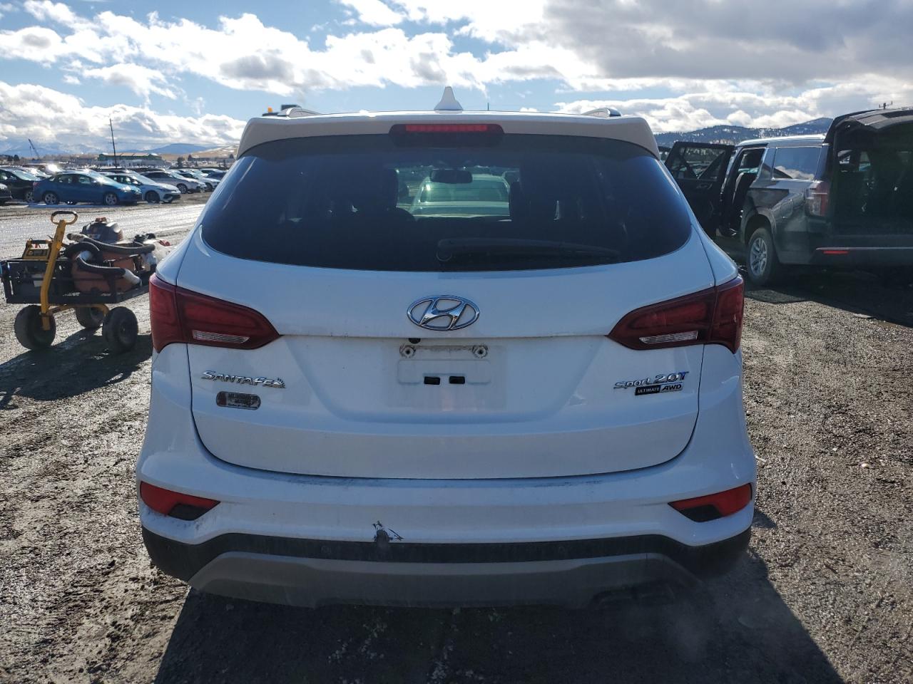 2017 Hyundai Santa Fe - Image 6