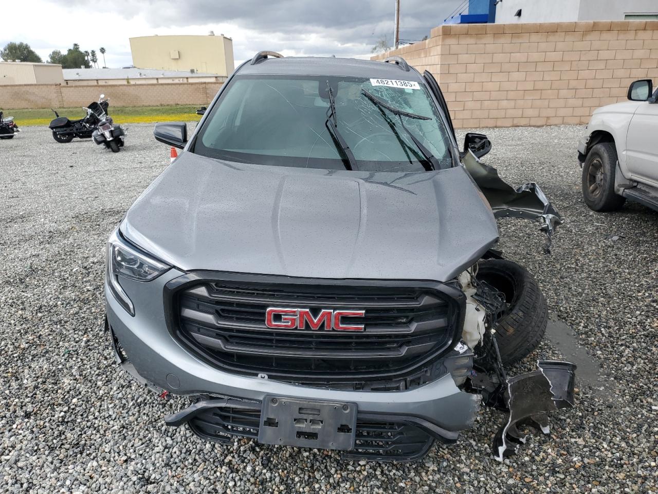 2021 GMC Terrain - Image 5