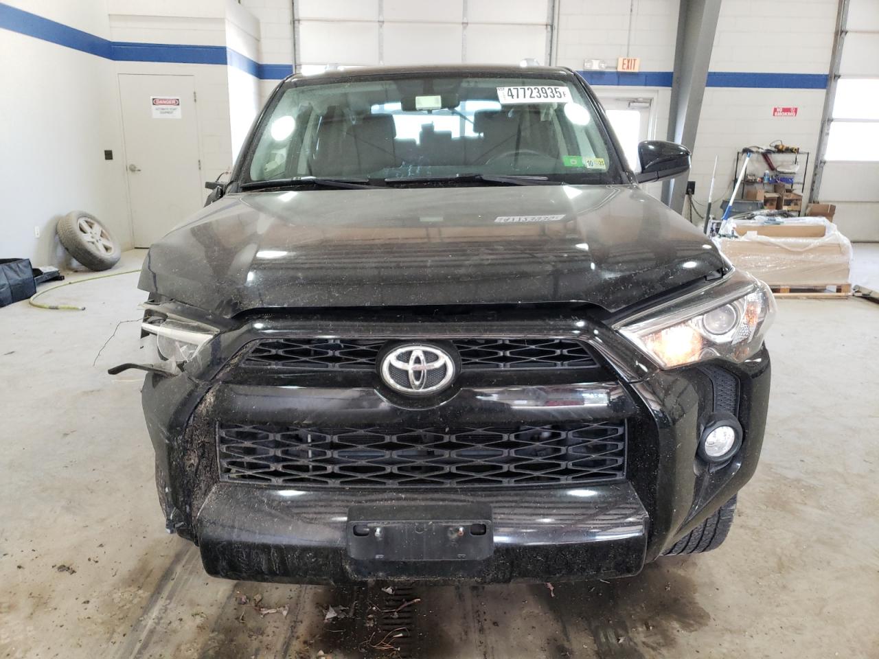 2014 Toyota 4Runner - Image 5