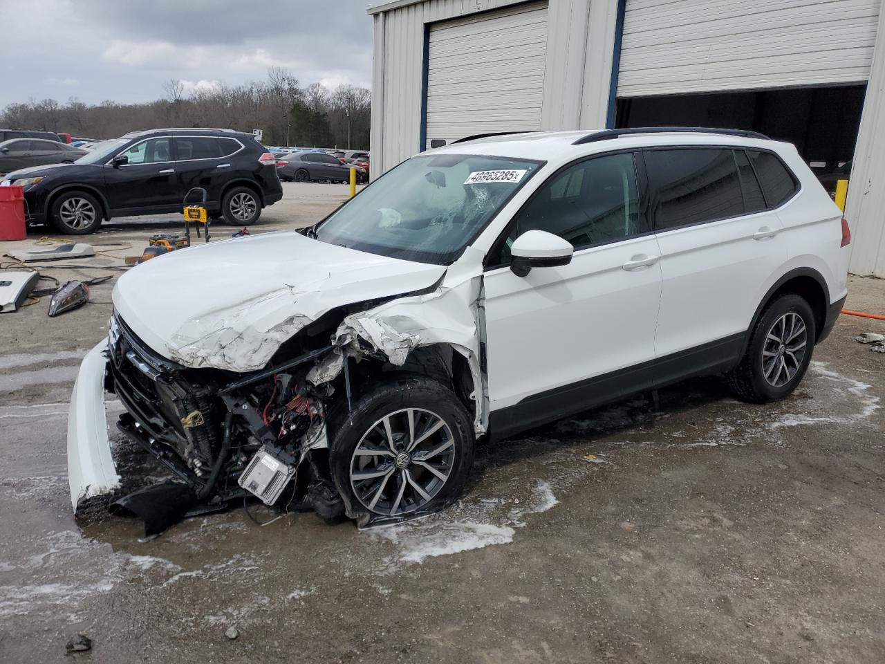 2021 Volkswagen Tiguan - Image 1