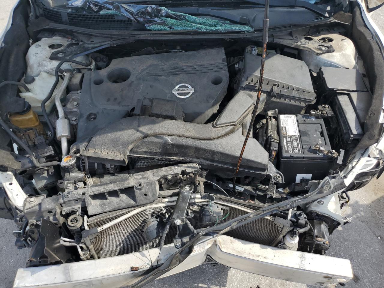2015 Nissan Altima - Image 11