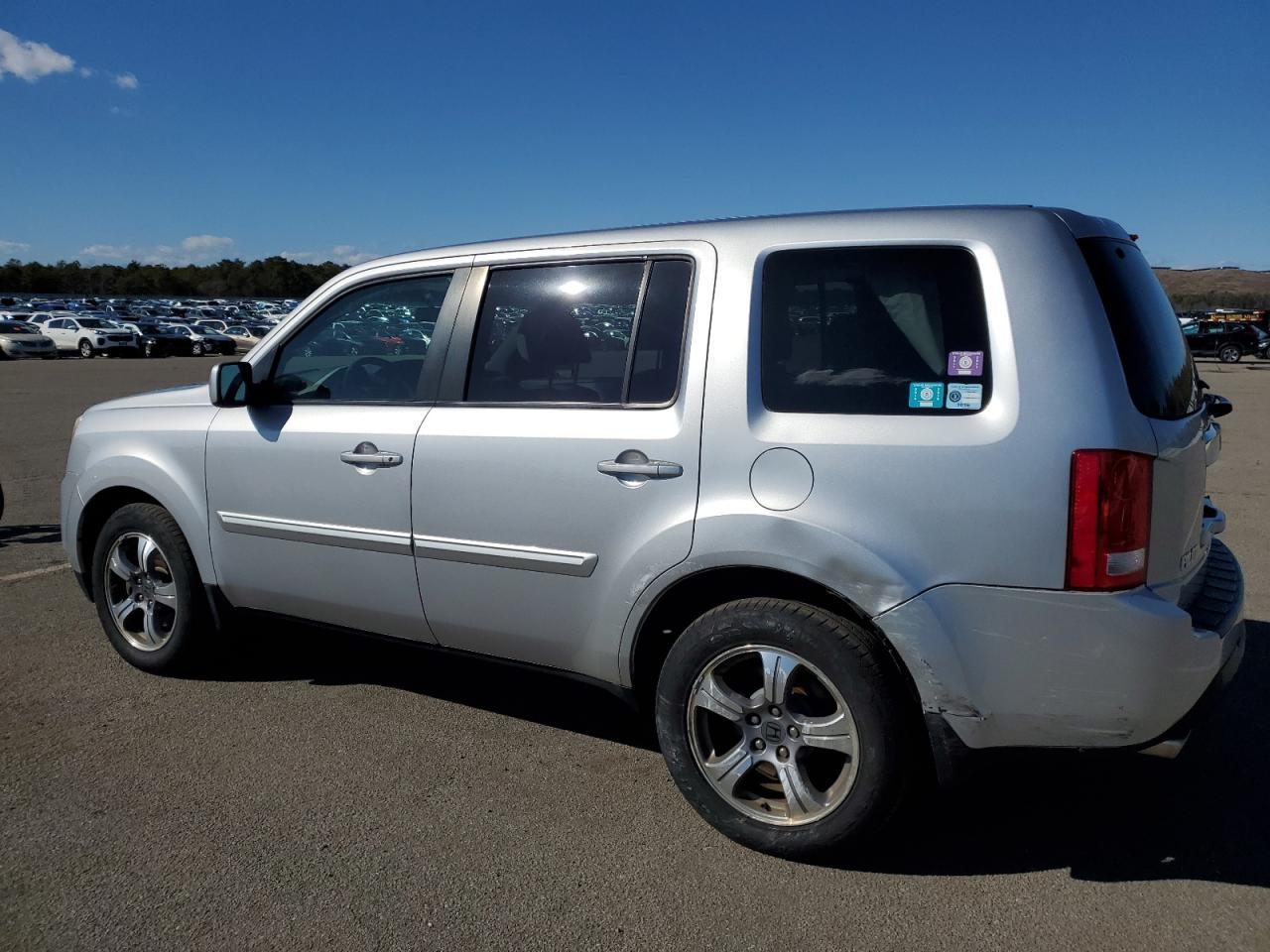 2015 Honda Pilot - Image 2