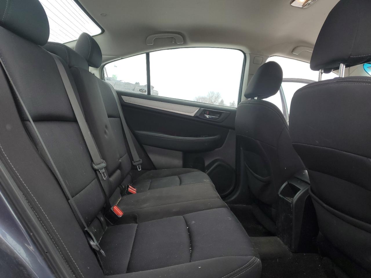 2016 Subaru Legacy - Image 10
