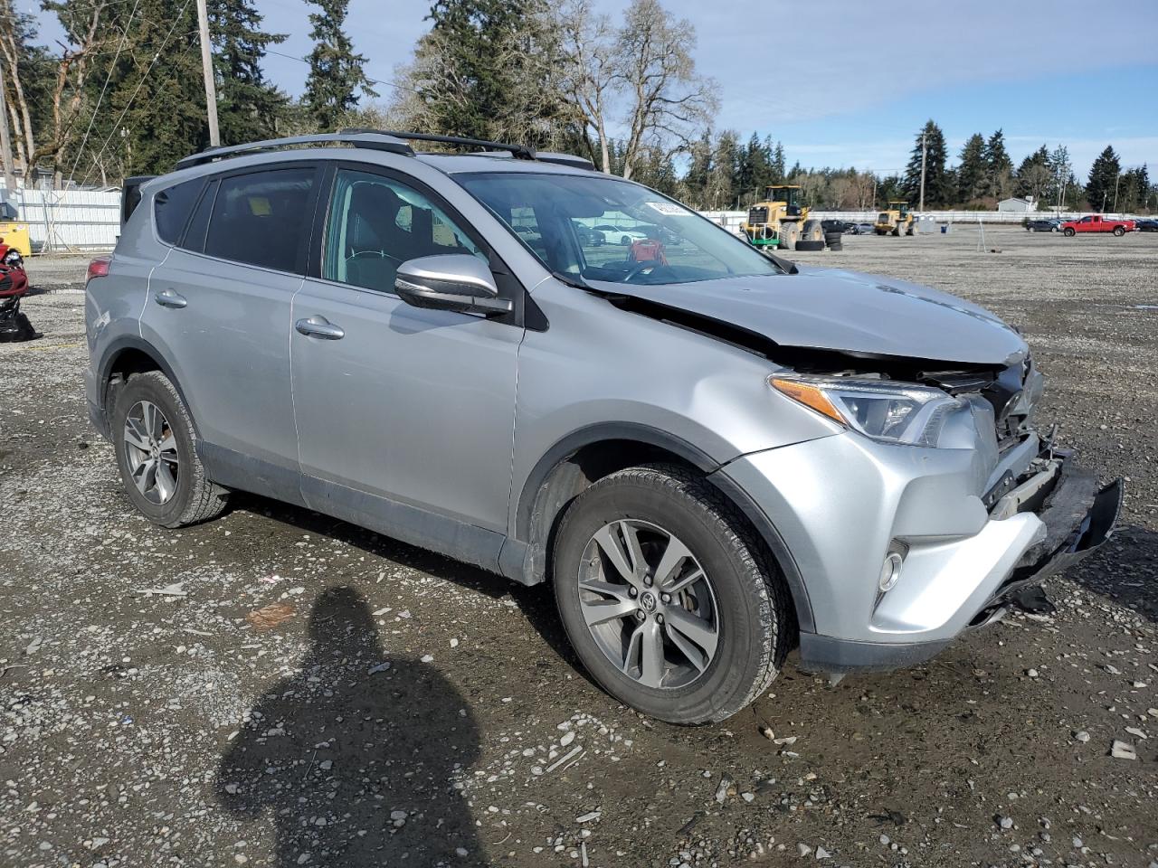 2018 Toyota RAV 4 - Image 4