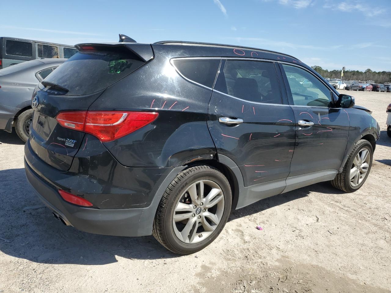 2015 Hyundai Santa Fe - Image 3