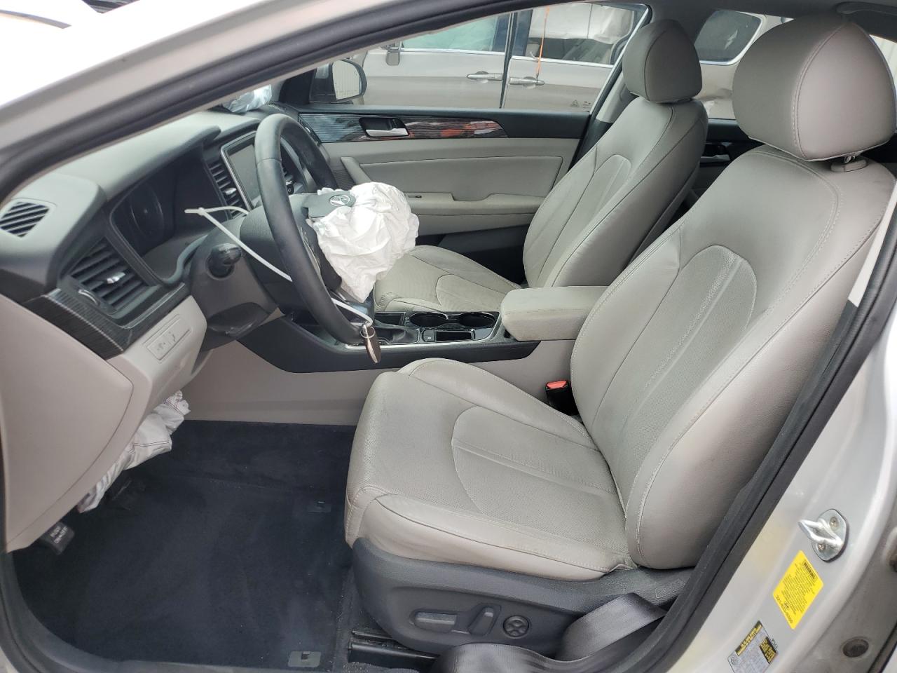 2018 Hyundai Sonata - Image 7
