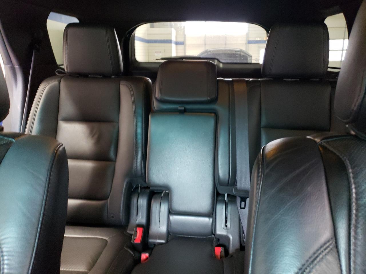 2014 Ford Explorer - Image 10