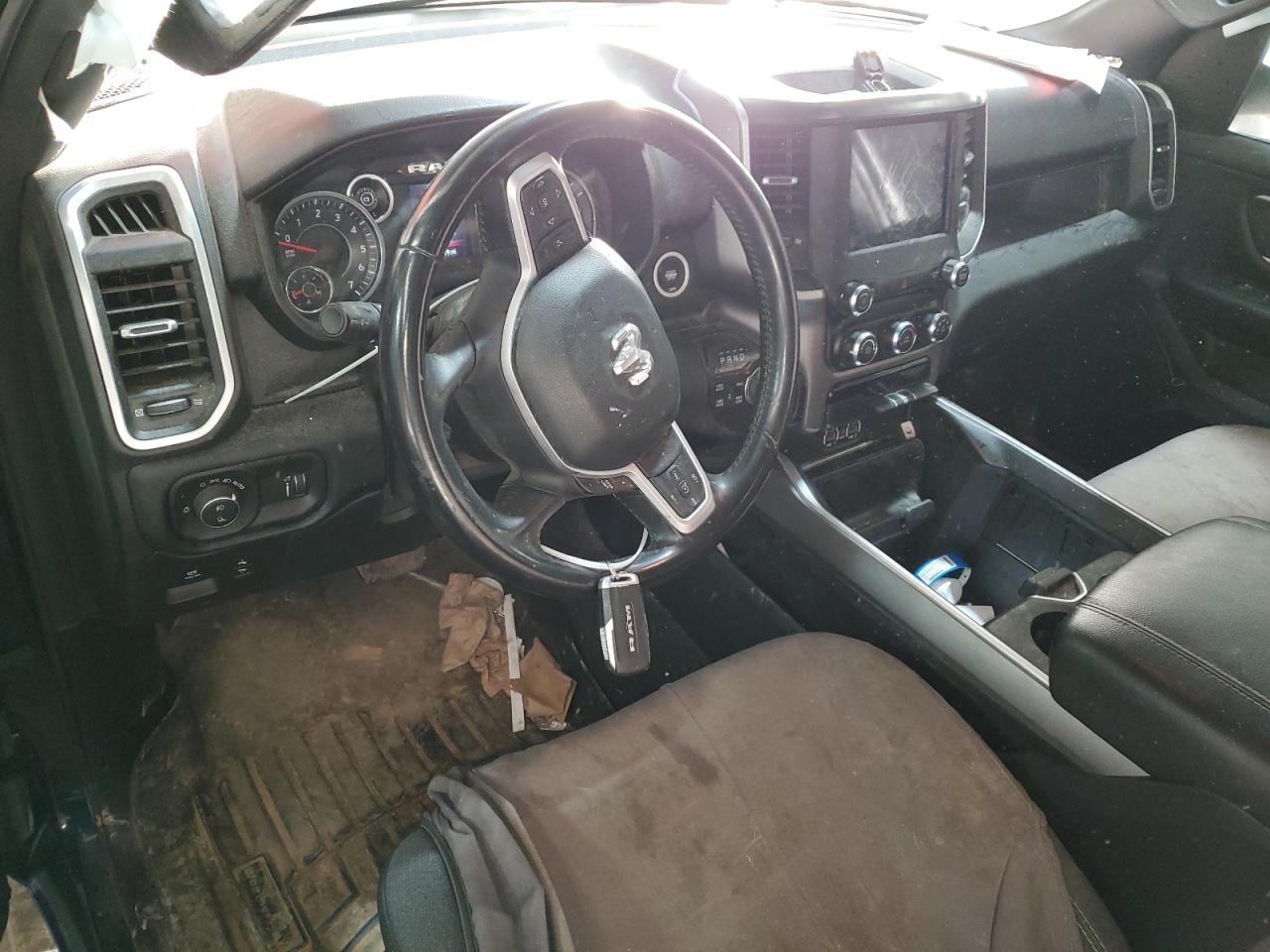 2021 RAM 1500 - Image 8