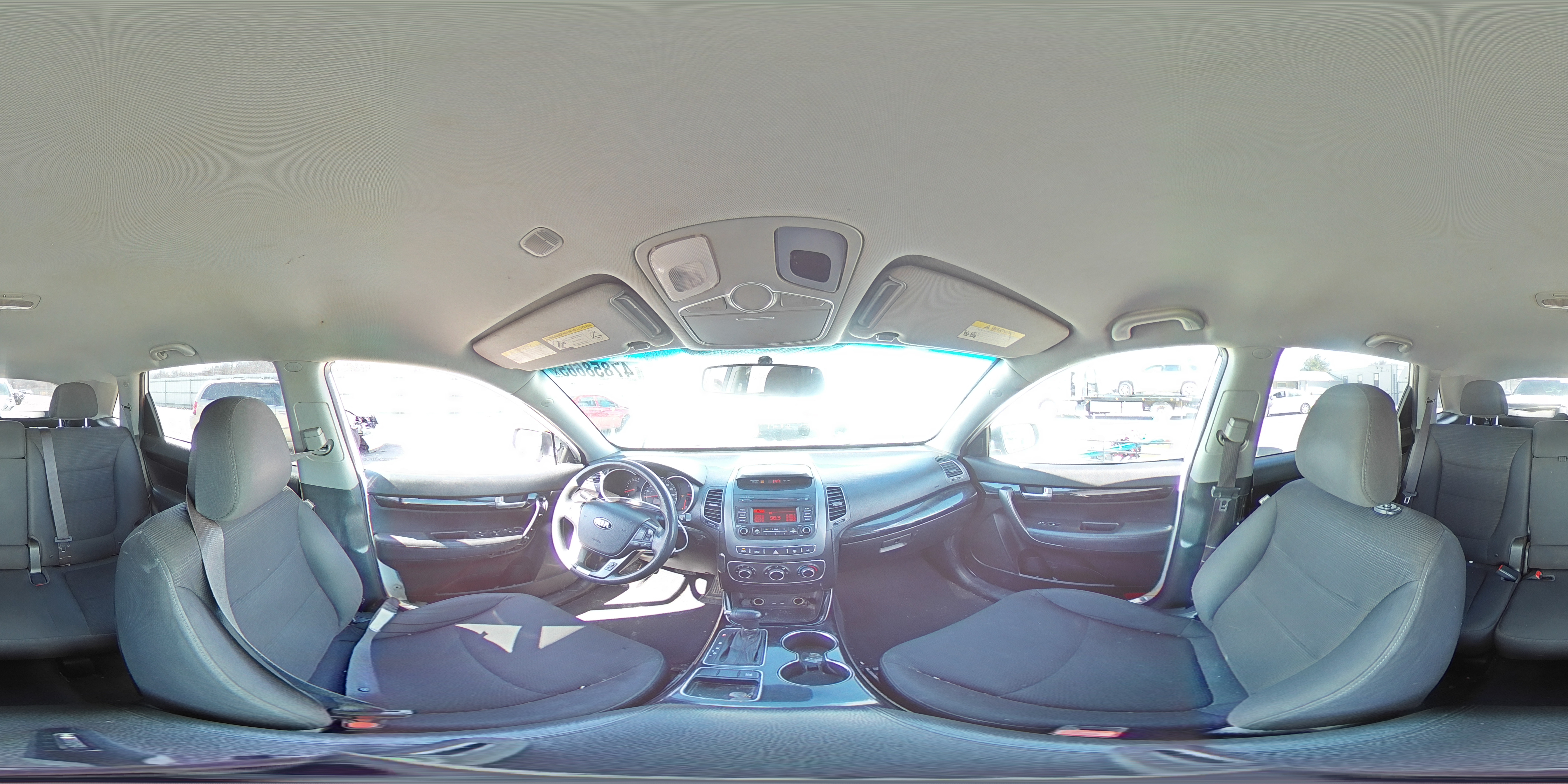 2014 Kia Sorento - Image 14