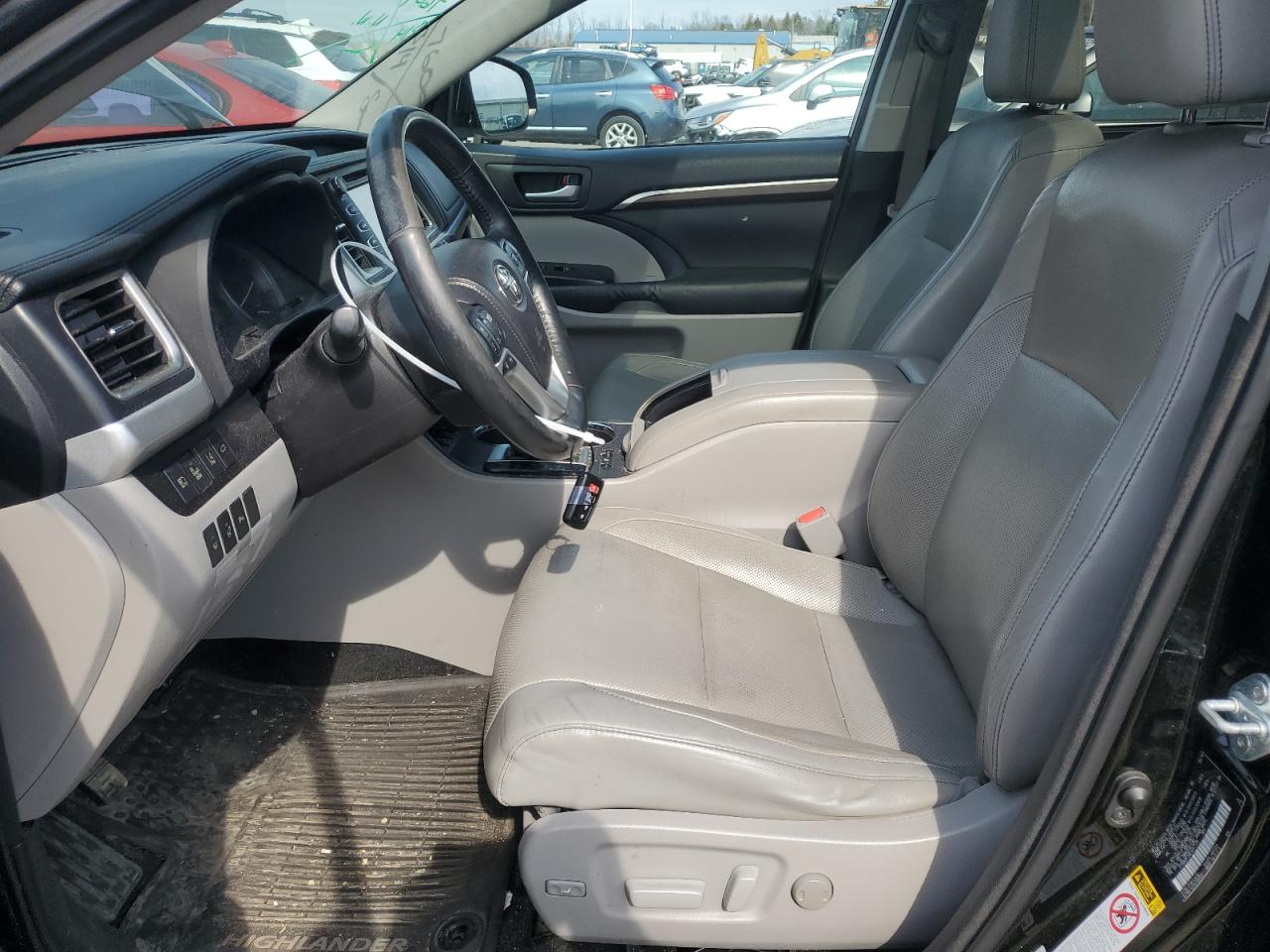 2014 Toyota Highlander - Image 7