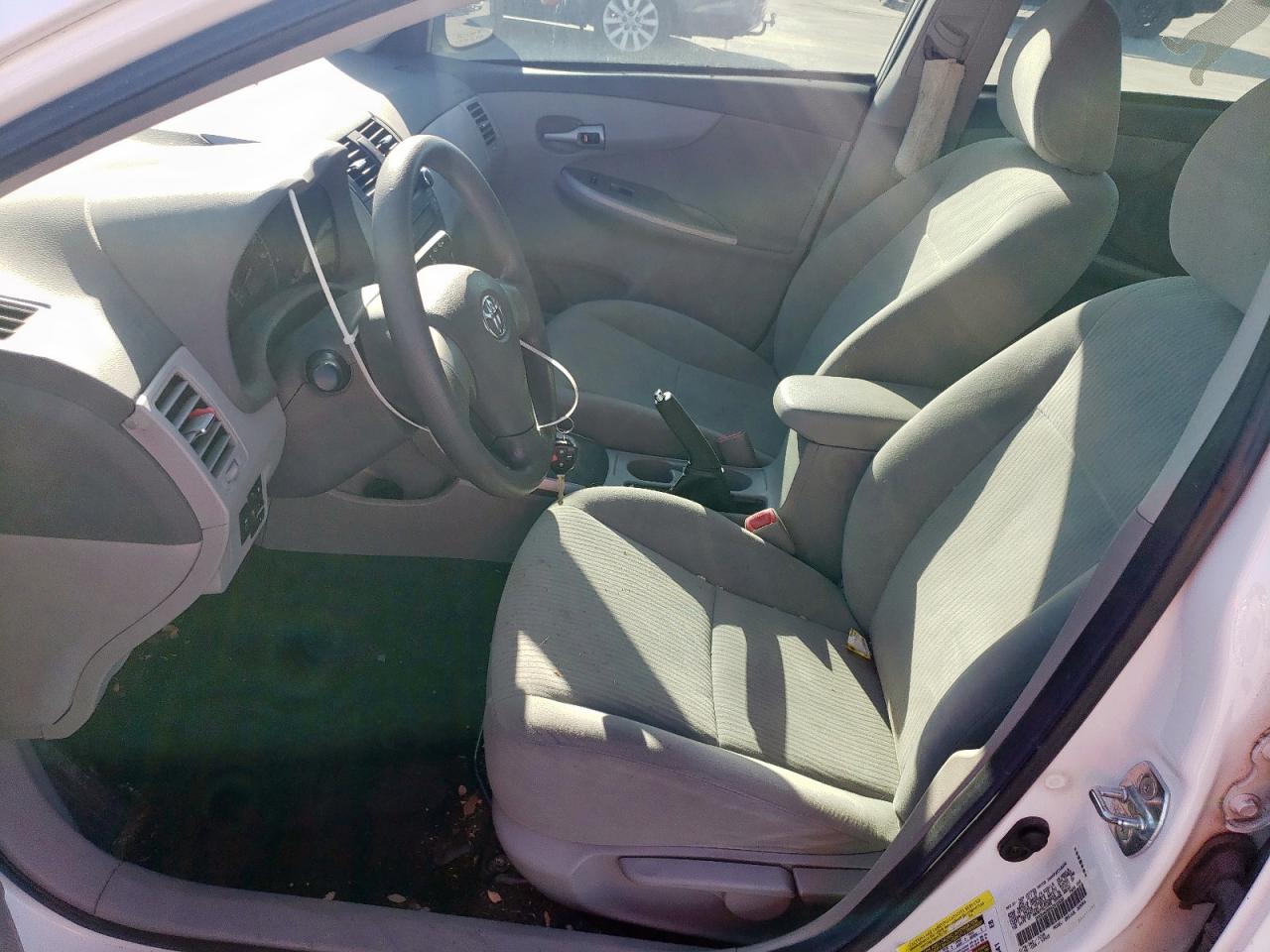 2010 Toyota Corolla - Image 7