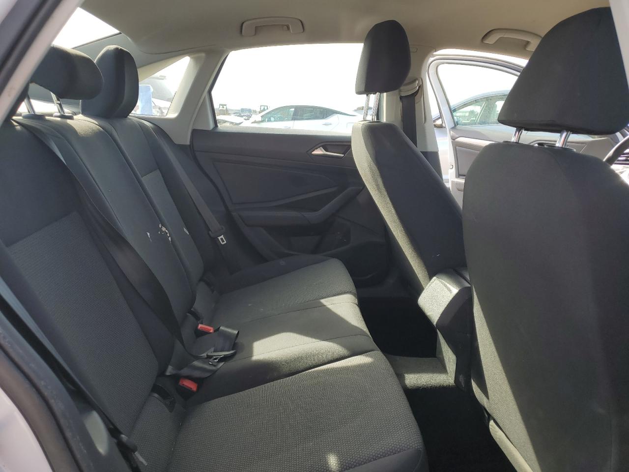 2019 Volkswagen Jetta - Image 10