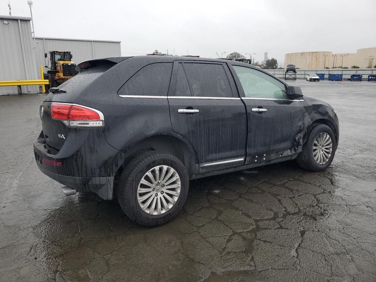 2011 Lincoln MKX - Image 3