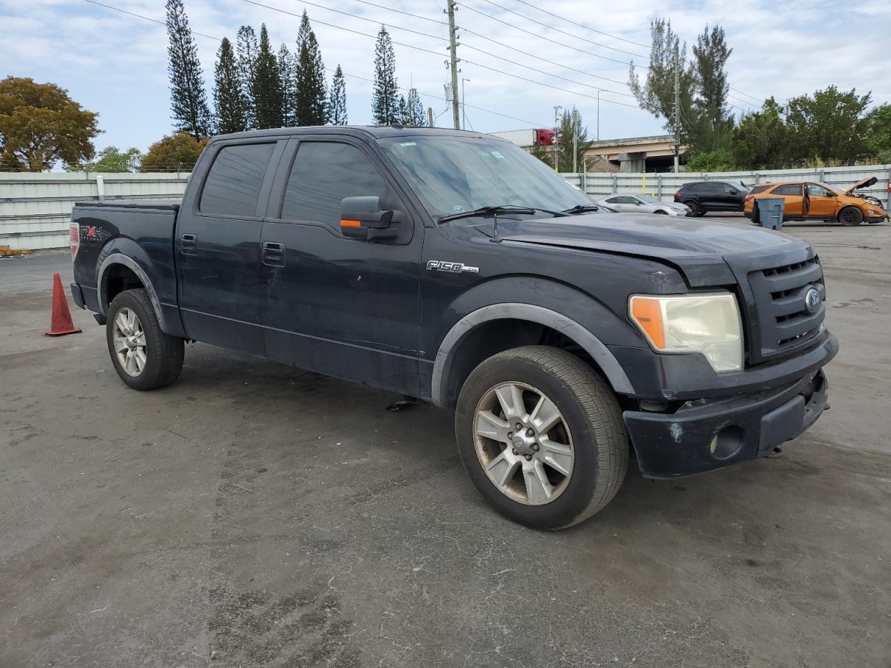 2010 Ford F-150 - Image 4