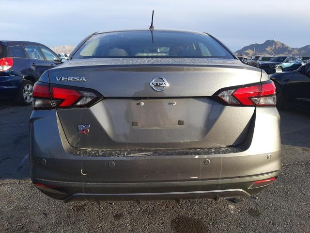  NISSAN VERSA 2020 Gray