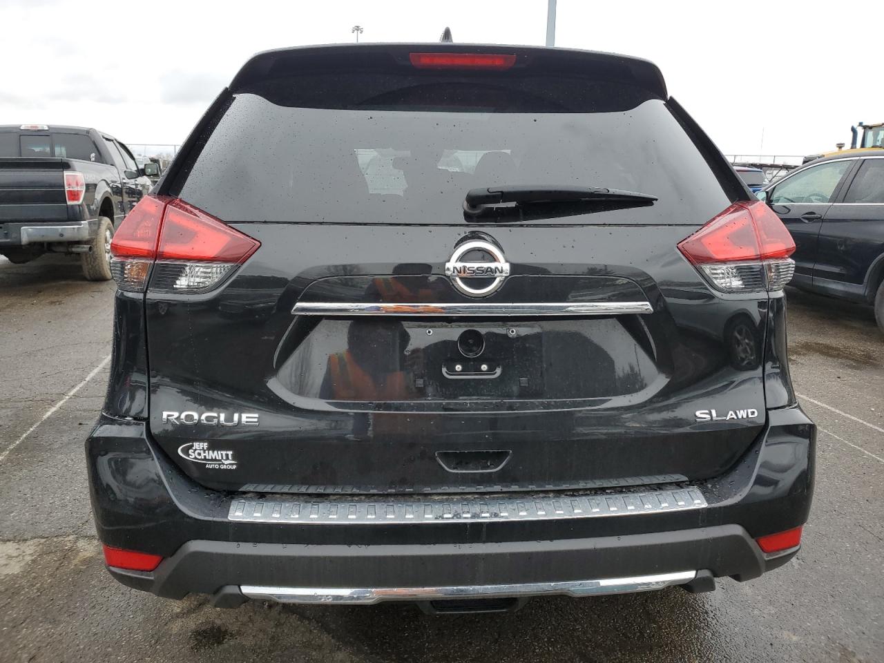2018 Nissan Rogue - Image 6