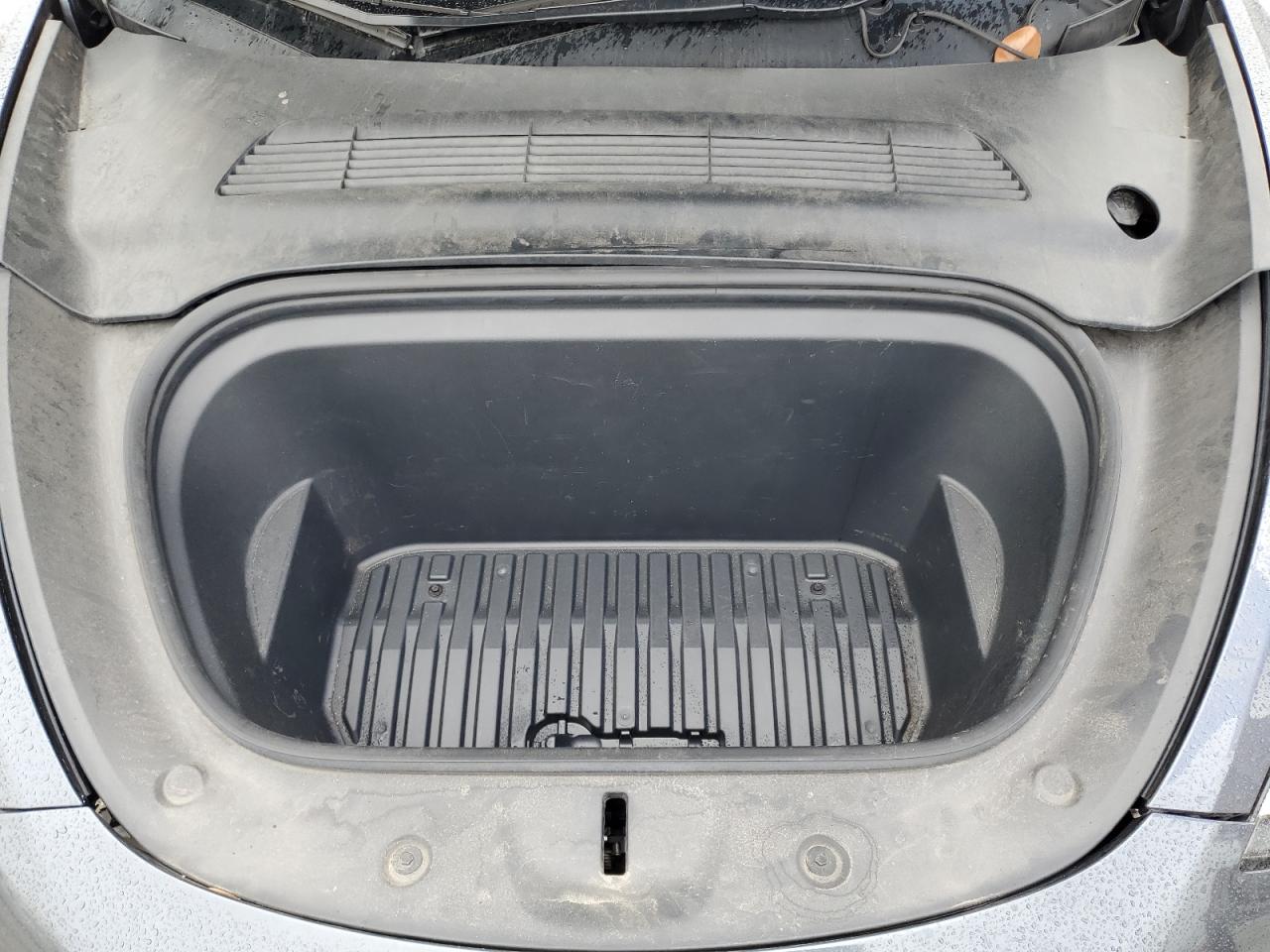 2022 Tesla Model Y VIN: 7SAYGDEE3NF427954 Lot: 46634285