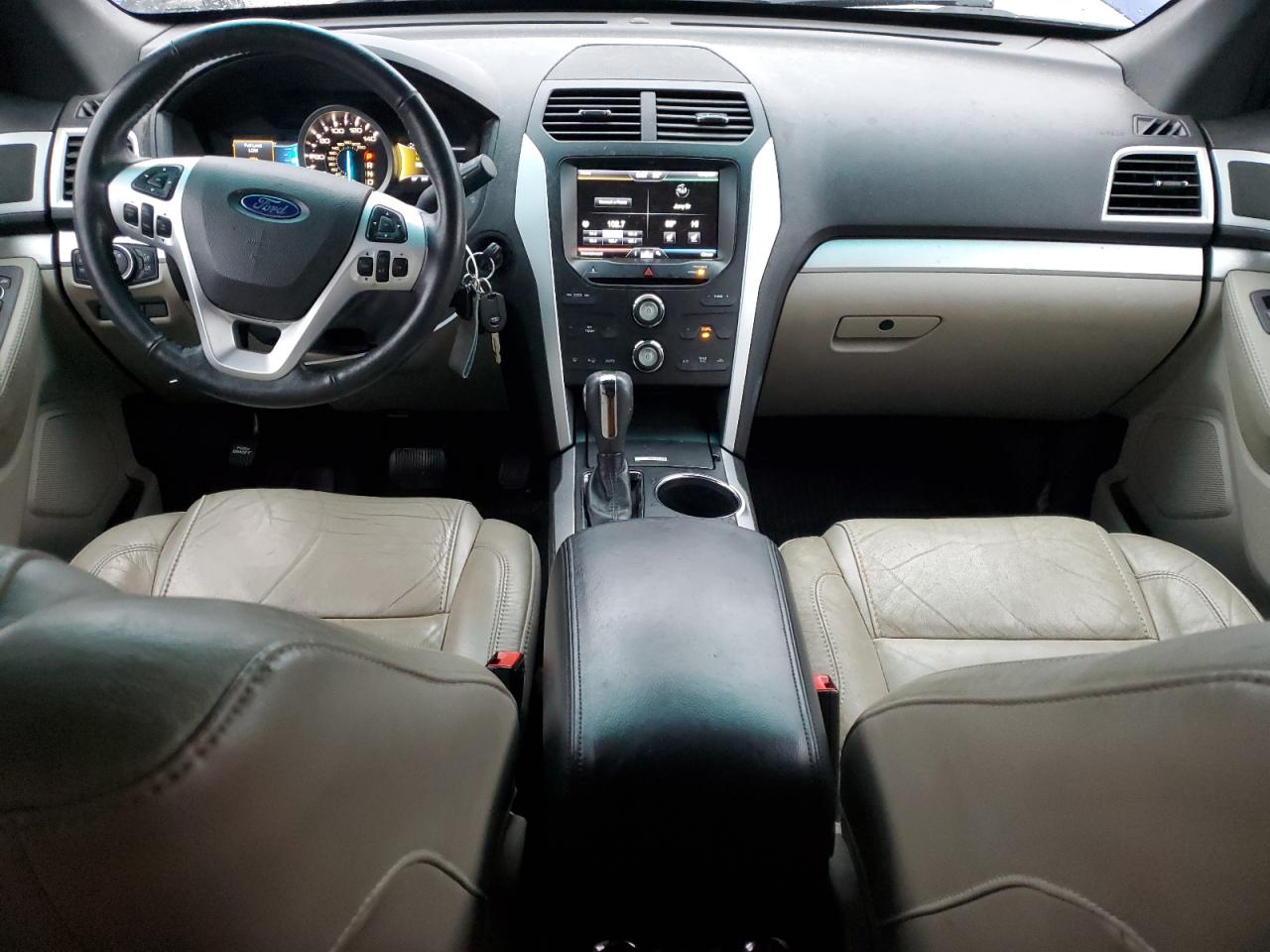 2014 Ford Explorer - Image 8