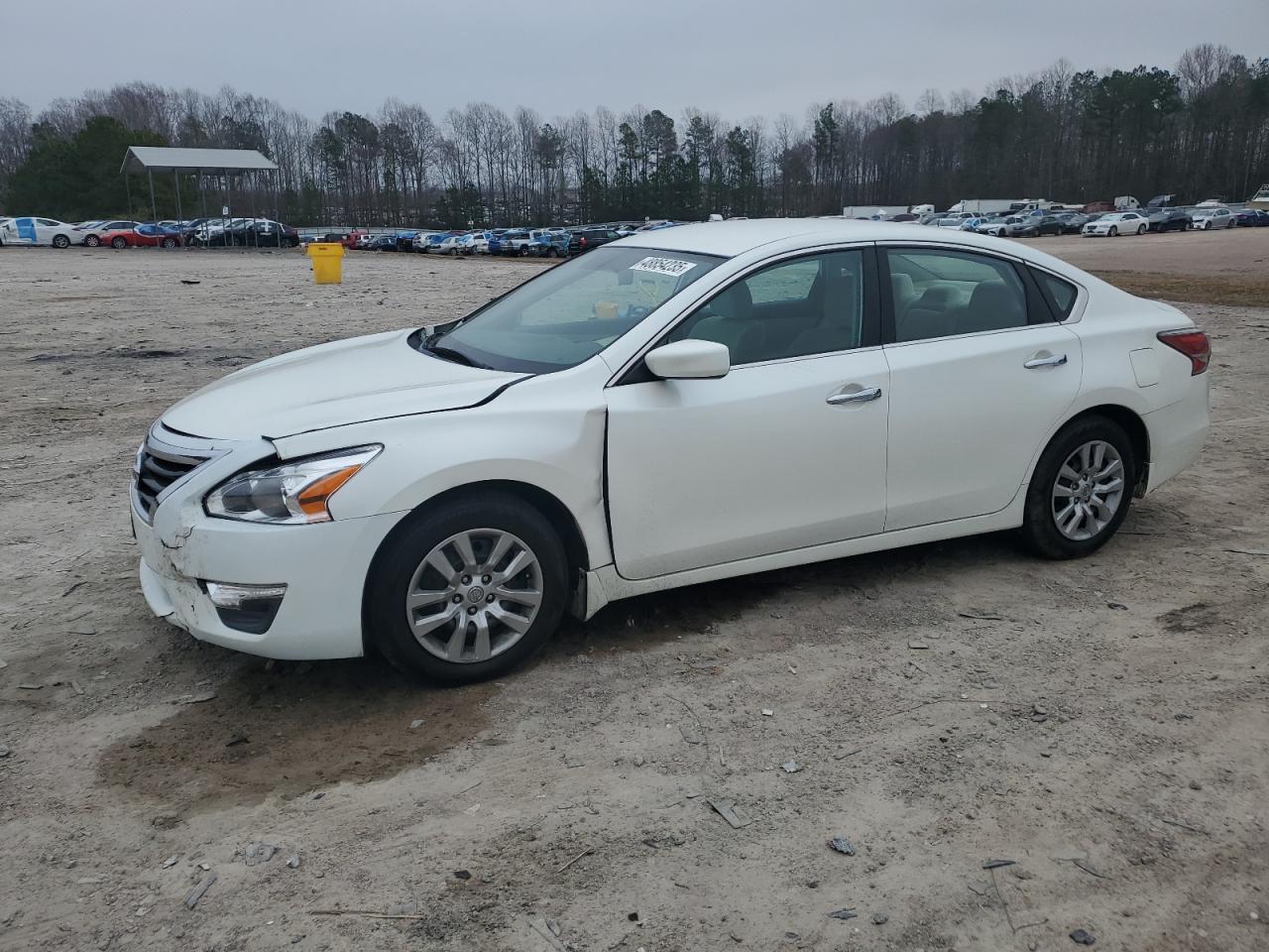 2015 Nissan Altima - Image 1