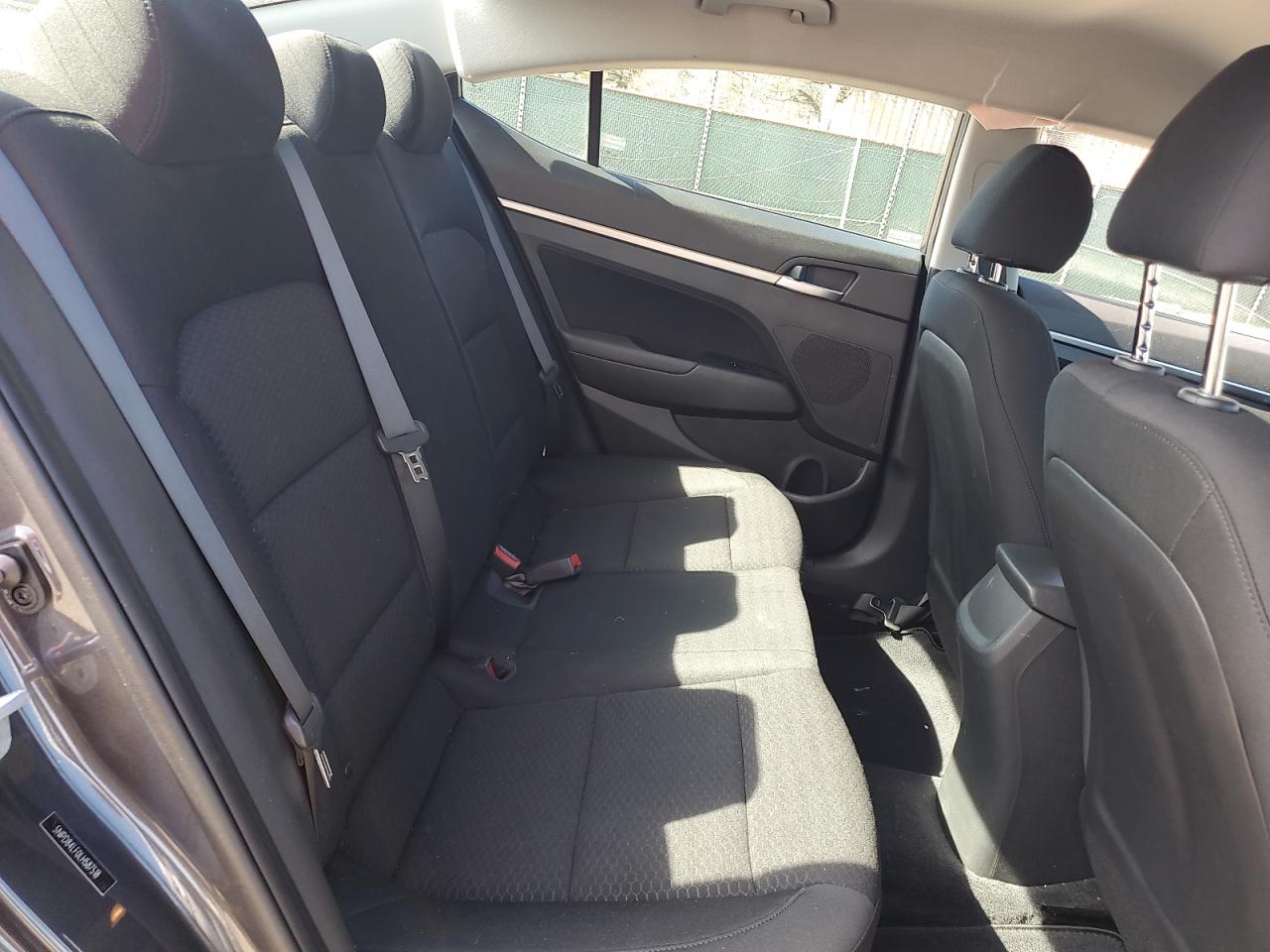 2020 Hyundai Elantra - Image 10