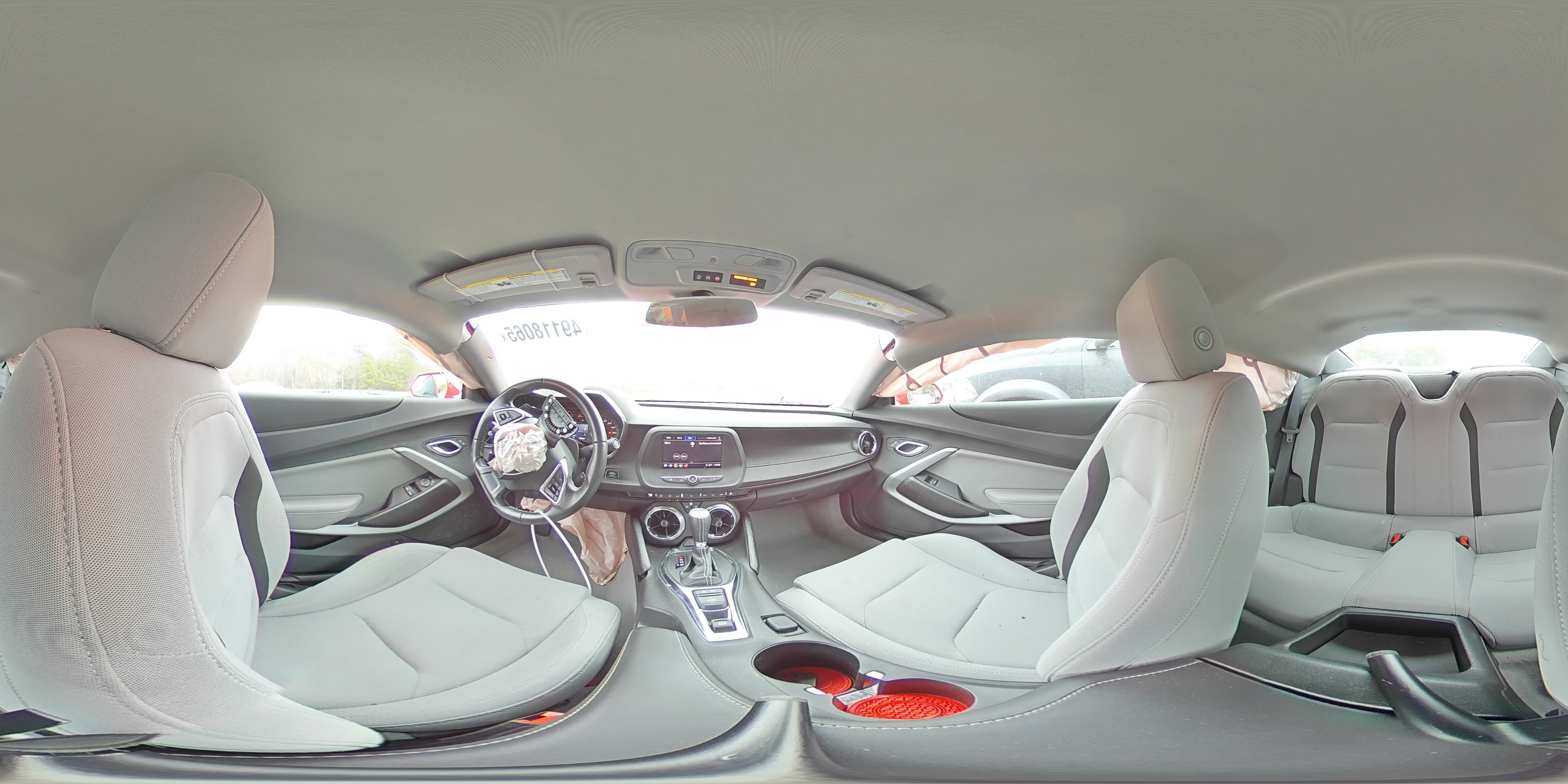 2022 Chevrolet Camaro - Image 13
