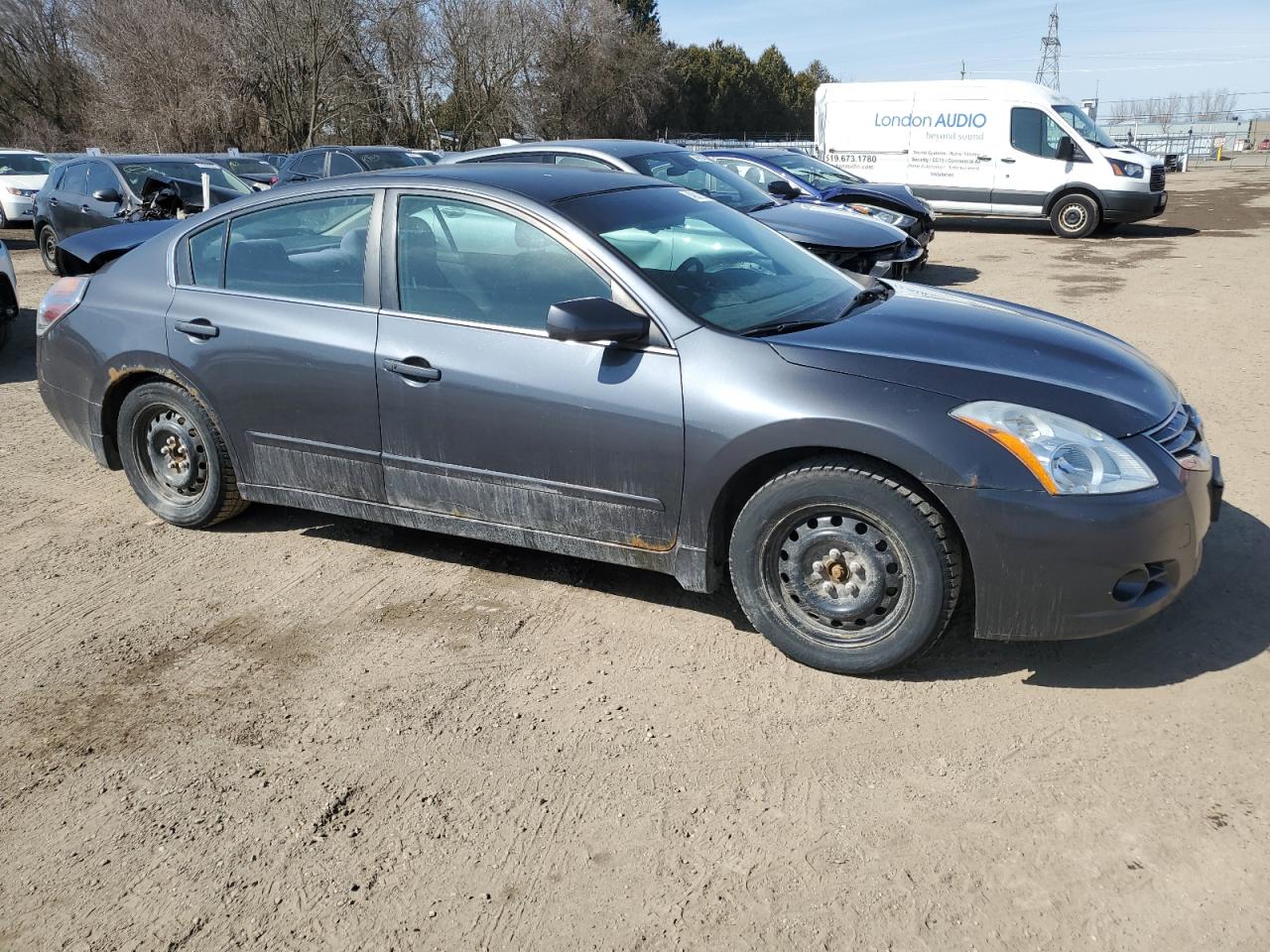 2010 Nissan Altima - Image 4