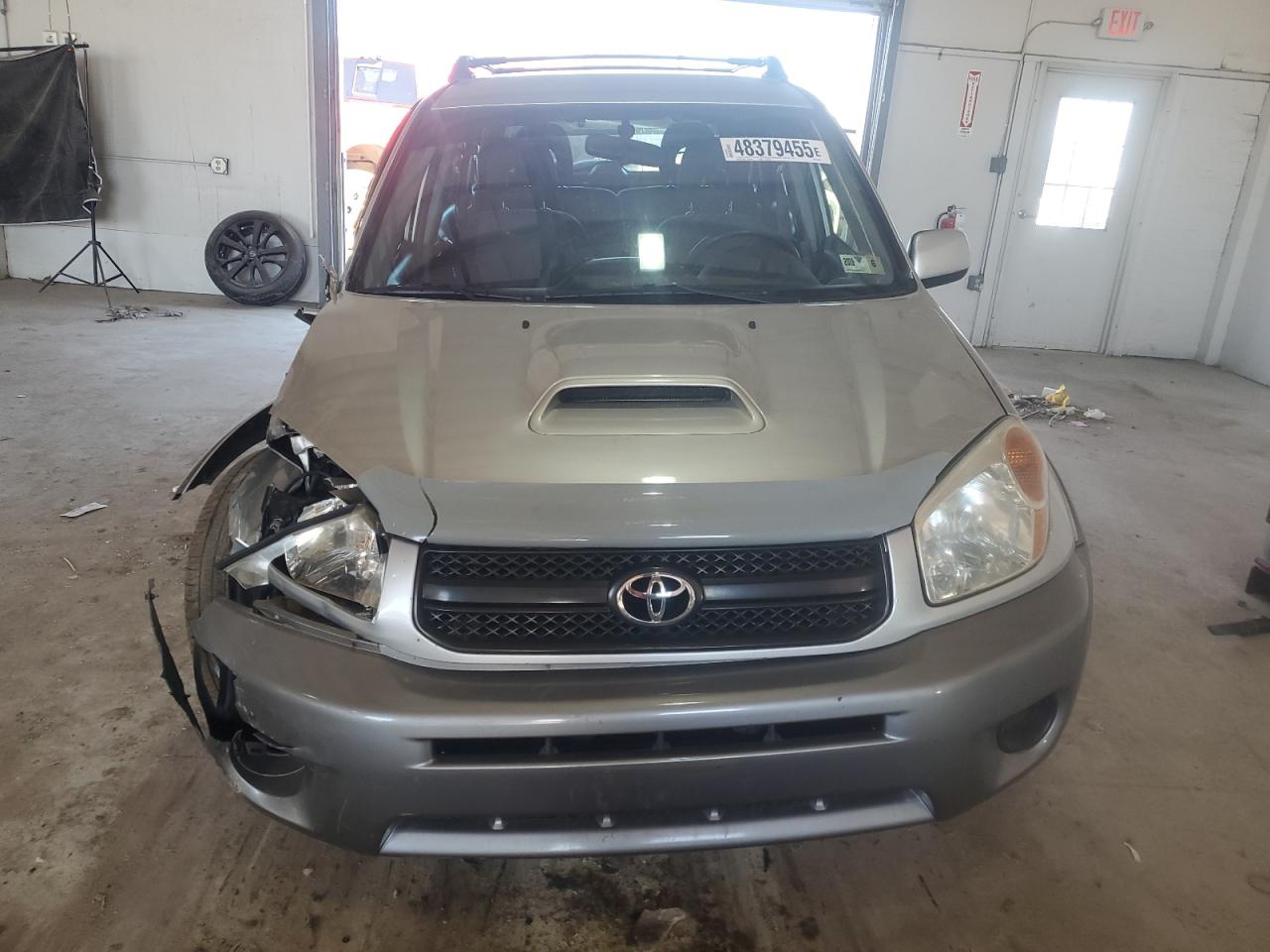 2004 Toyota RAV 4 - Image 5