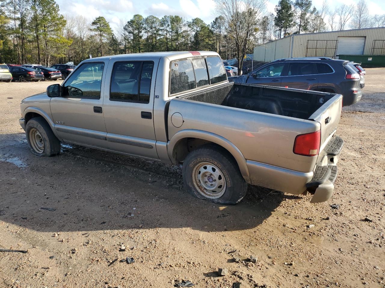 2003 Chevrolet S-10 Pickup - Image 2