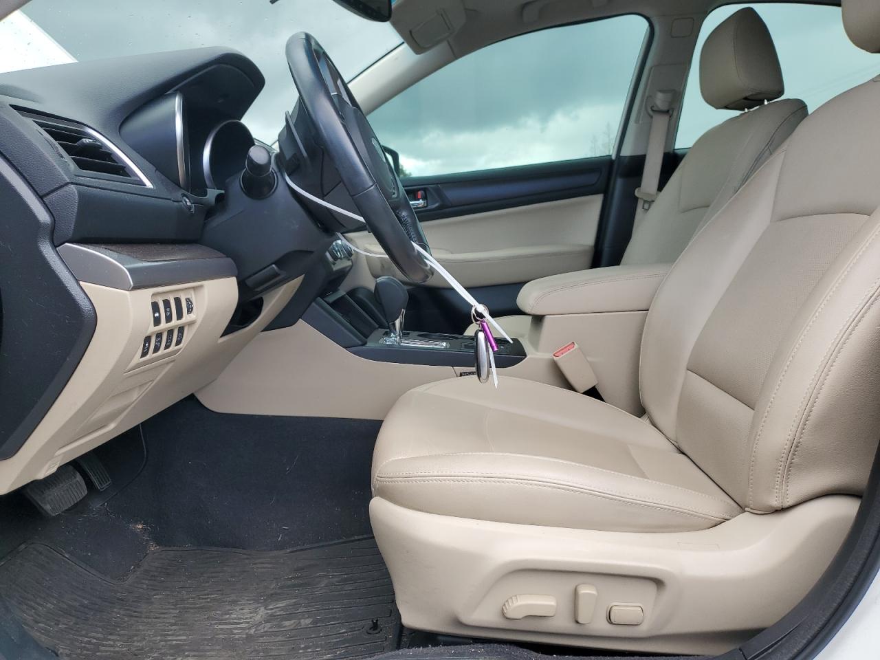 2016 Subaru Legacy - Image 7