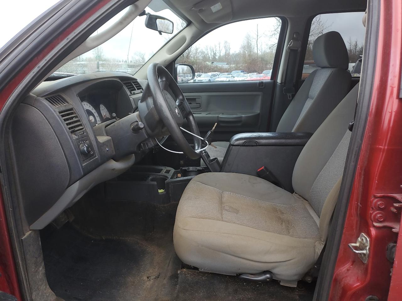 2010 Dodge Dakota - Image 7