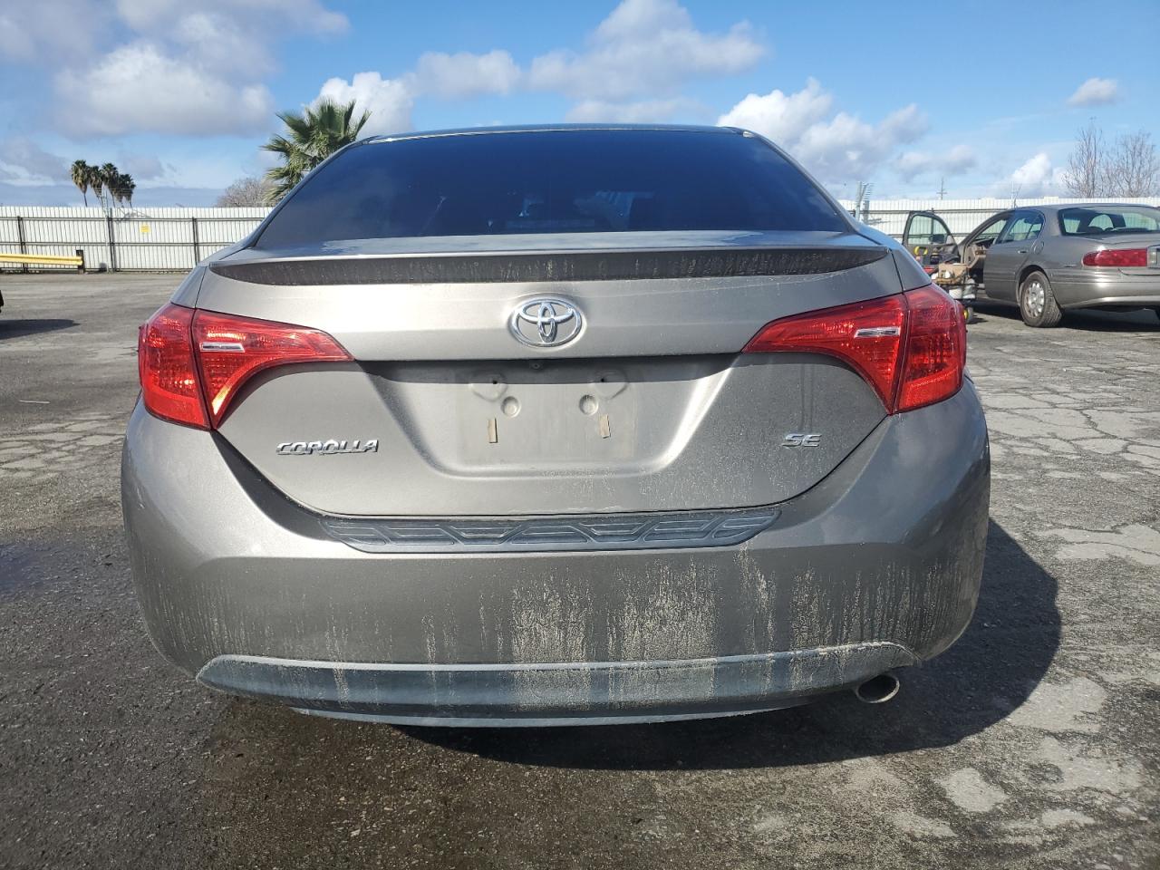 2018 Toyota Corolla - Image 6