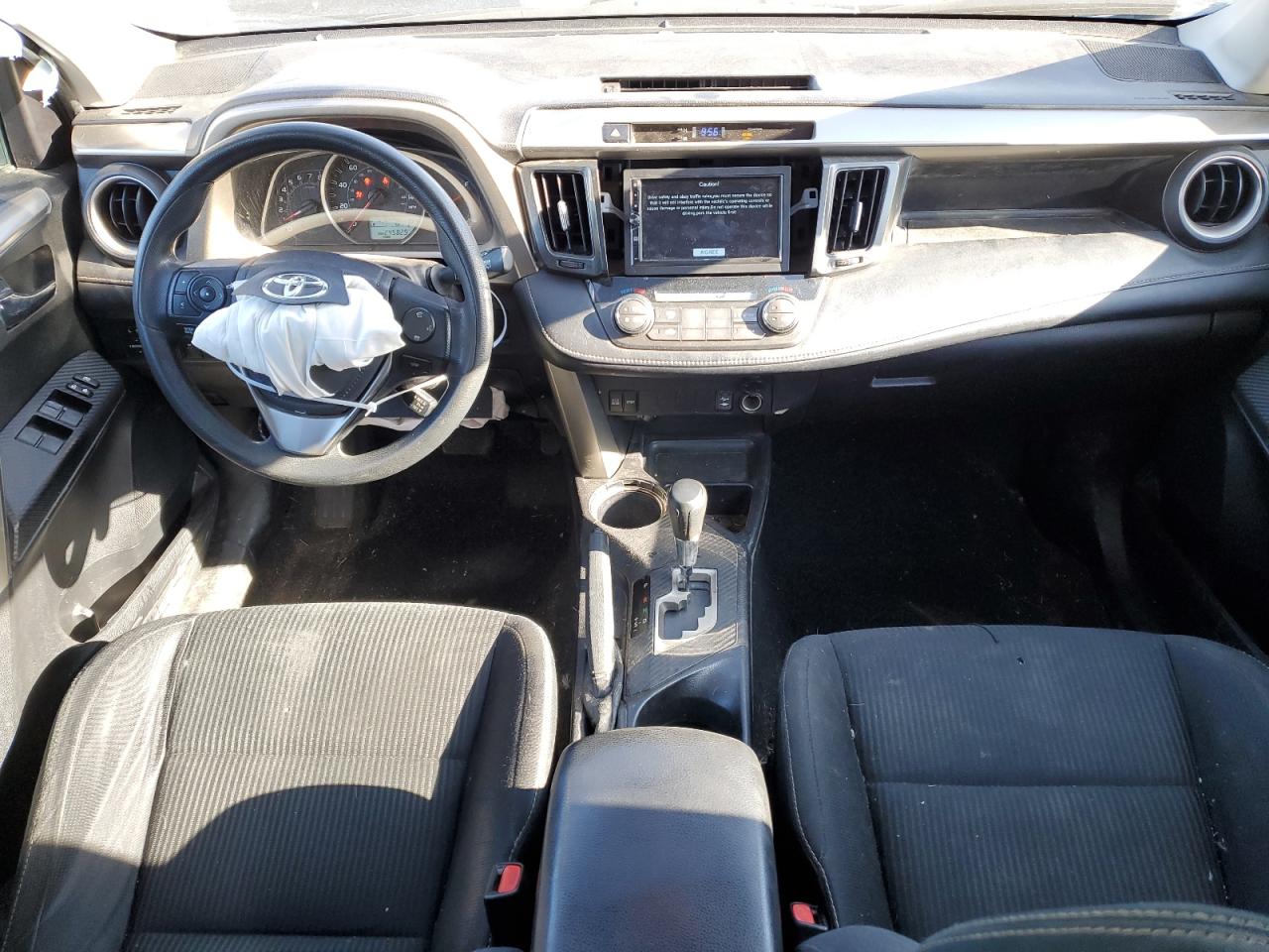 2015 Toyota RAV 4 - Image 8